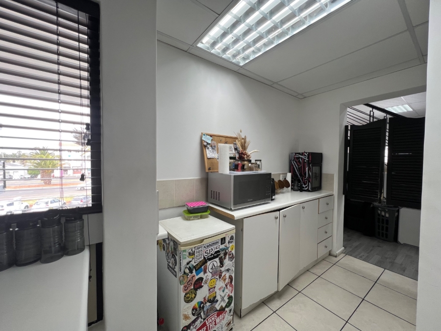 To Let Commercial Property for Rent in Table View Western Cape